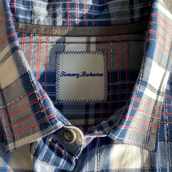 Tommy Bahama Other - Like new Tommy Bahama Mens shirt